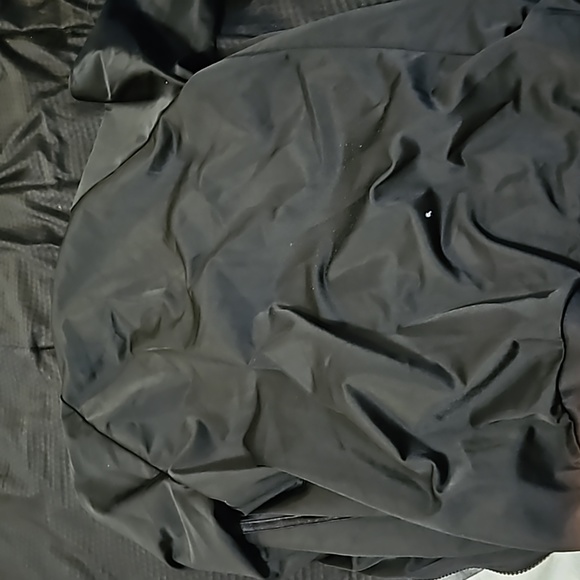 Addias jacket - Picture 3 of 4